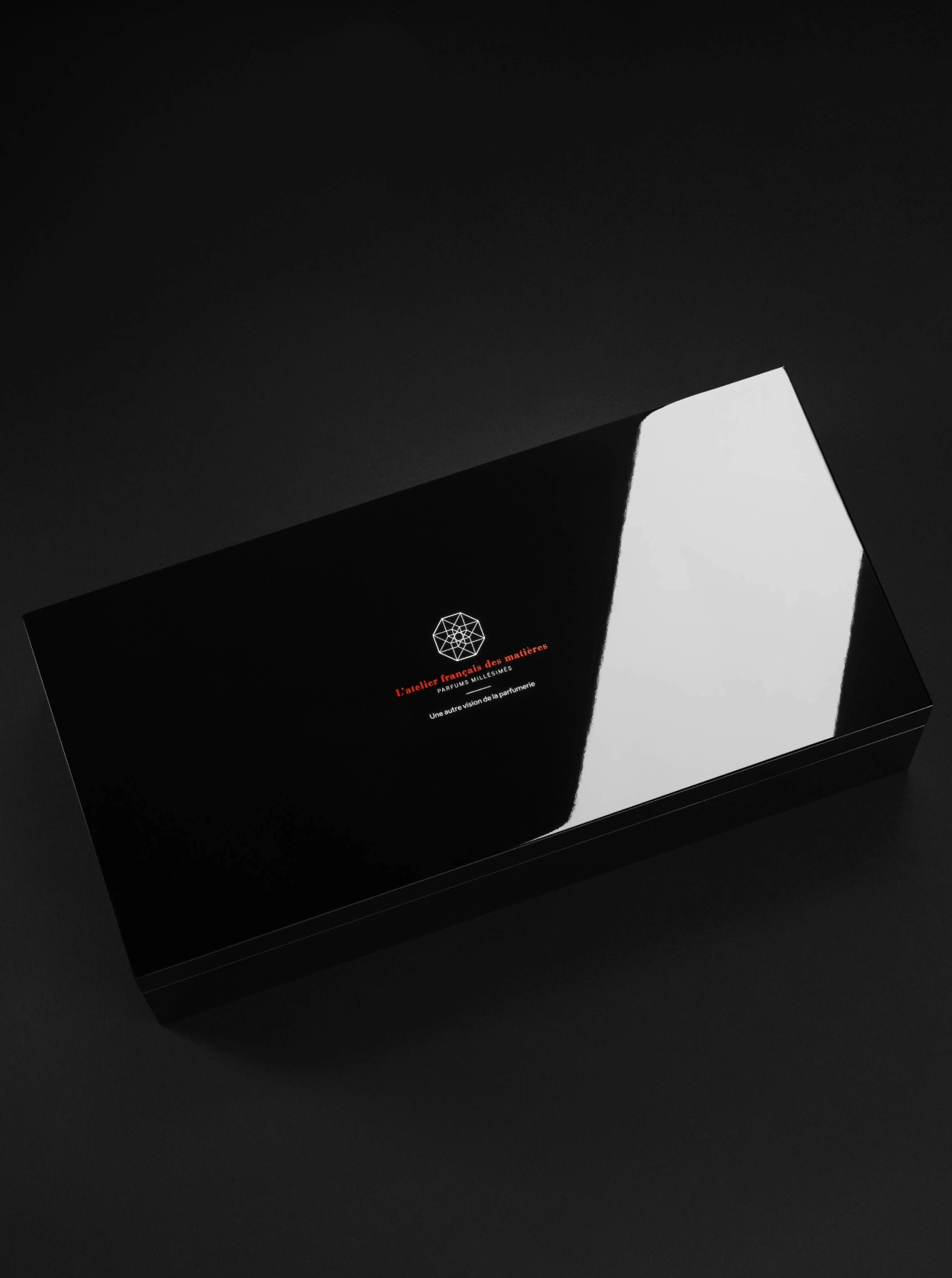 LUXURY COLLECTOR'S EDITION GRAND CRUS INGREDIENTS BOX